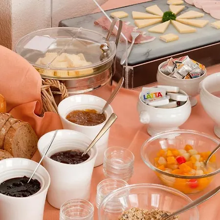 Ξενοδοχείο Park 2*